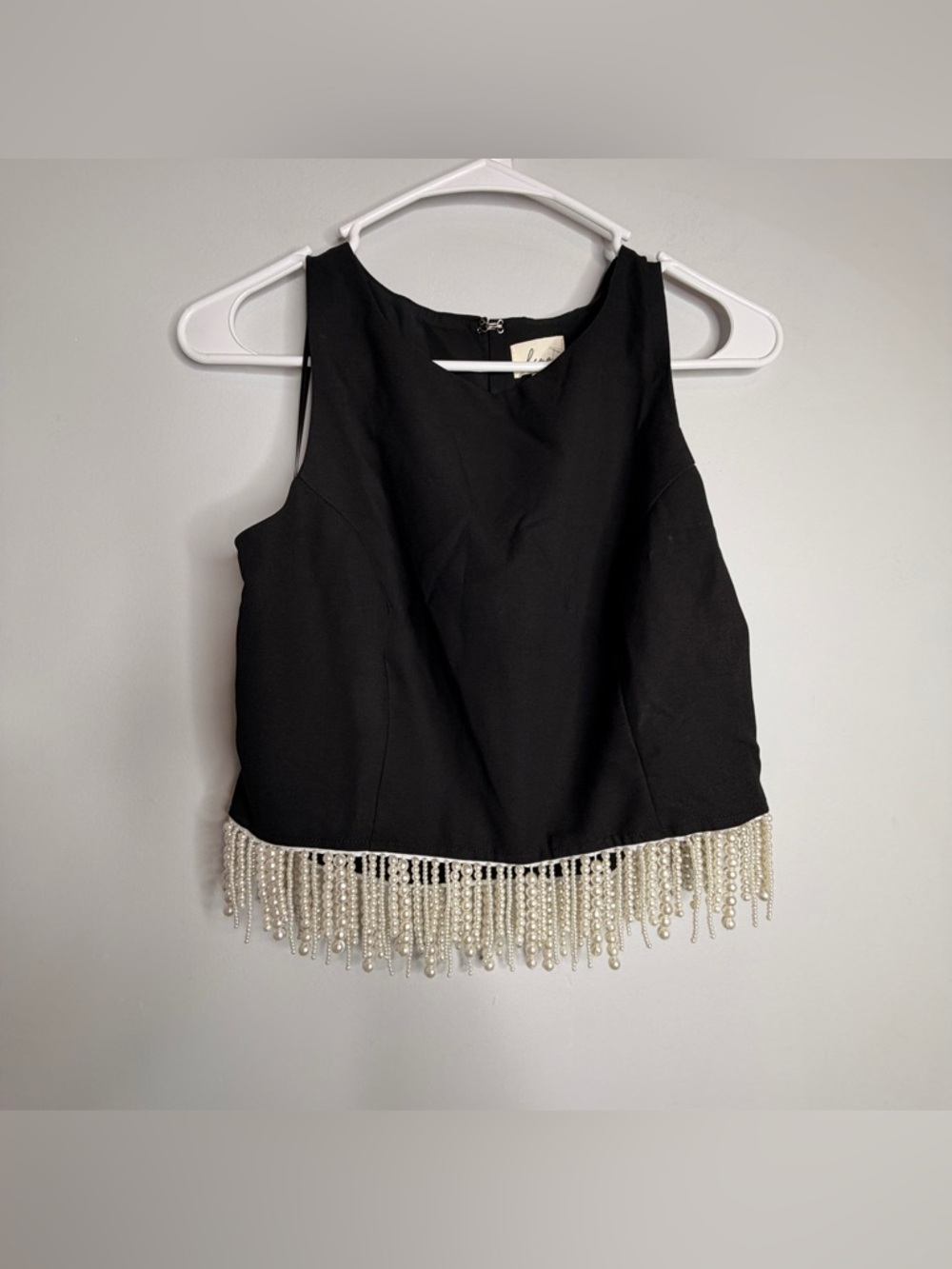 NWT Lena Black Sleeveless Crop Top Pearl Fringe Tank Large